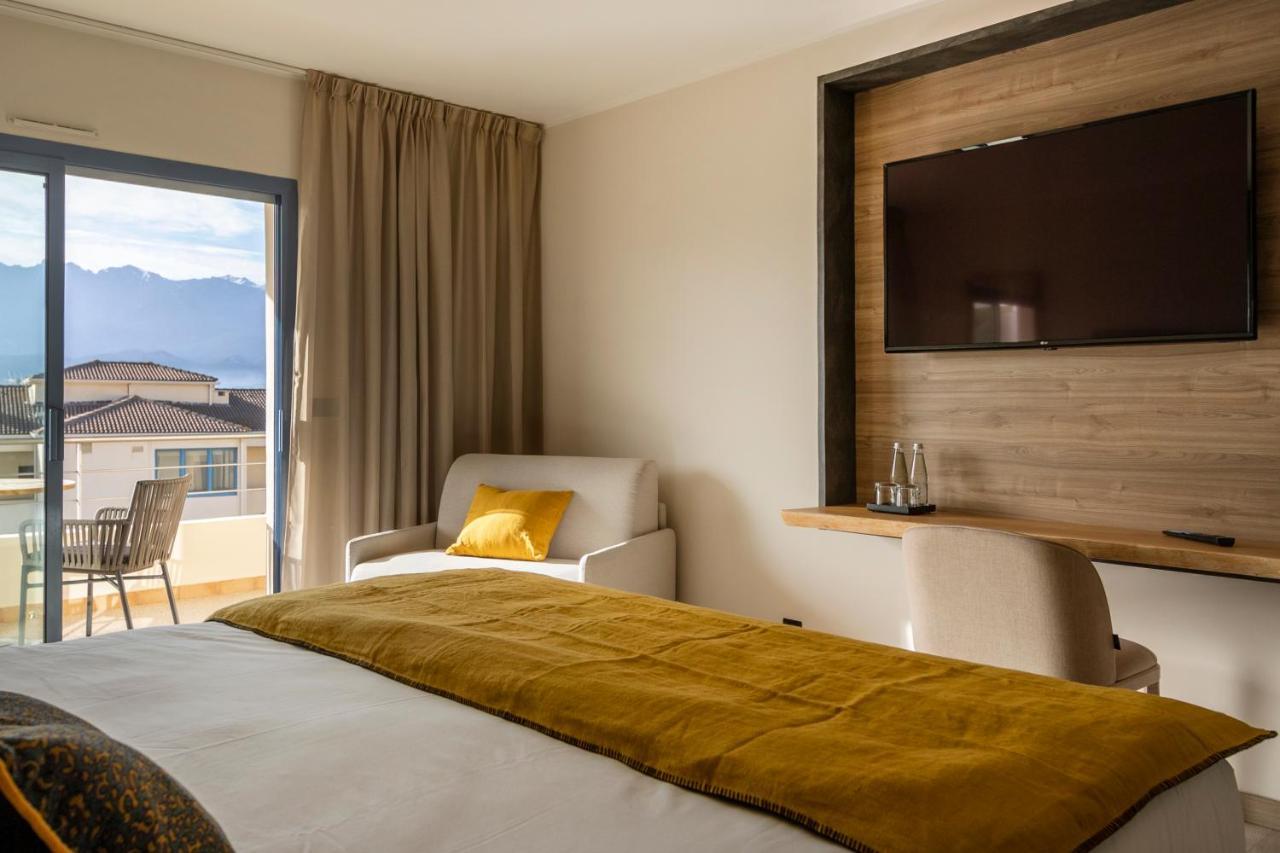 Hotel L'Acquale 卡尔维 外观 照片